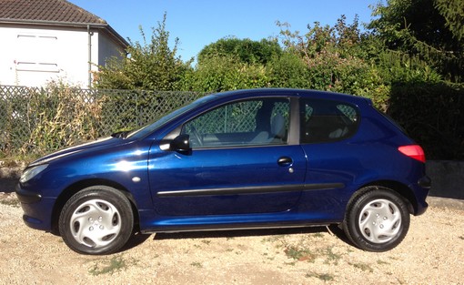 Peugeot 206 1.1 Xr 2000 - vue 2