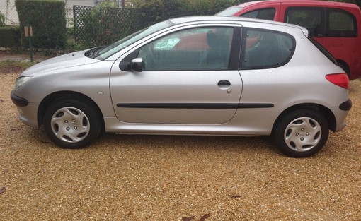 Peugeot 206 1.1 Xr 2001 - vue 2