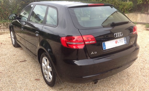 Audi A3 sportback 1.6 tdi 105 2010 - vue 4