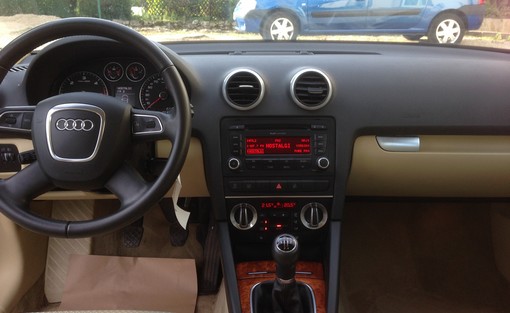 Audi A3 sportback 1.6 tdi 105 2010 - vue 9