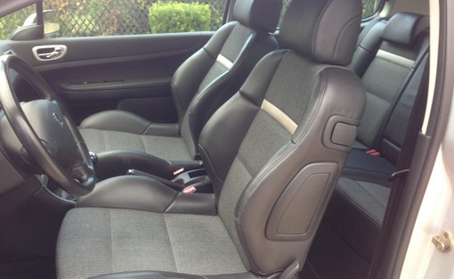 Peugeot 307 1.6 110 2005 - vue 5