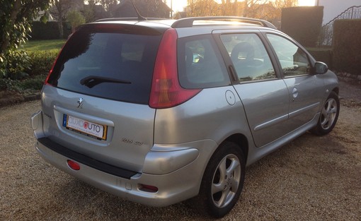 Peugeot 206 Sw 2.0 hdi xsi 2003 - vue 4