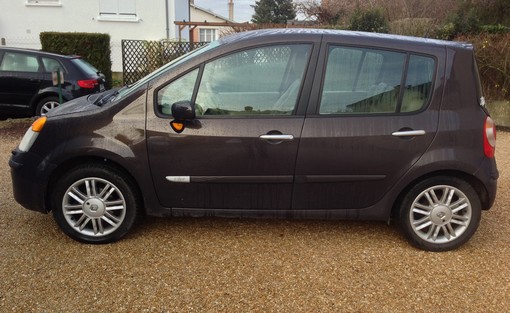 Renault Modus1.5 DCI 80 initiale 2005 - vue 2