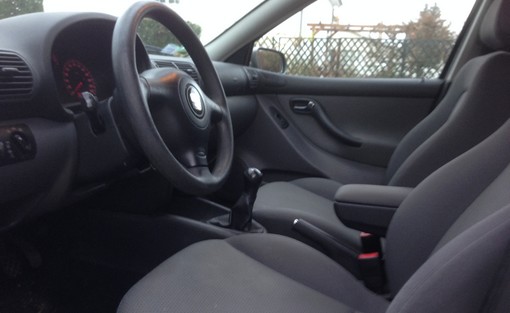 SEAT Leon 110 tdi 1.9 2002 - vue 6