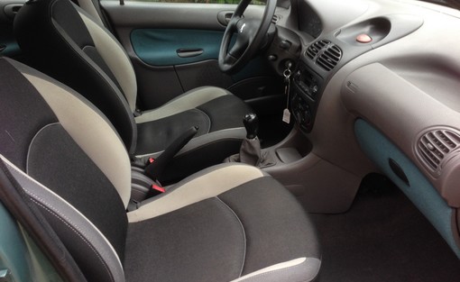 Peugeot 206 1.4 xt 1998 - vue 5