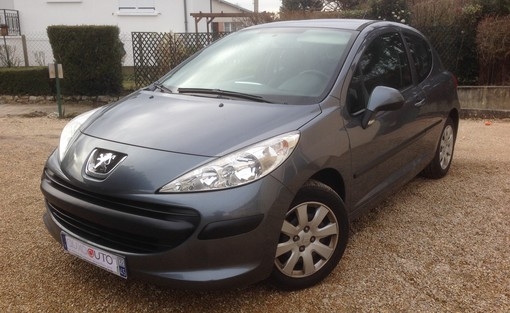Peugeot 207 1.6 90 ch hdi trendy 2008