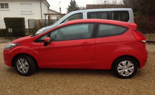 Ford Fiesta 1.4 tdci 2010 - vue 4