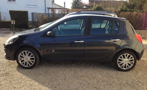 Renault Clio 1.5 dci 85 pack gt 2006 - vue 2