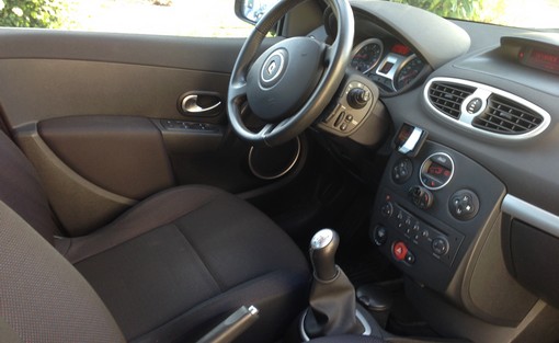 Renault Clio 1.5 dci 85 pack gt 2006 - vue 6
