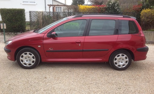 Peugeot 206 Sw 1.4 xline clim 2005 - vue 2