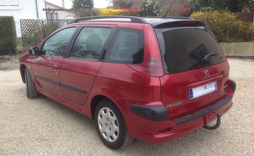 Peugeot 206 Sw 1.4 xline clim 2005 - vue 3