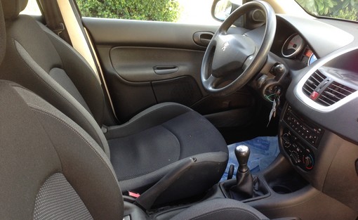 Peugeot 206 1.4 75 pack trendy 5p 2010 - vue 5