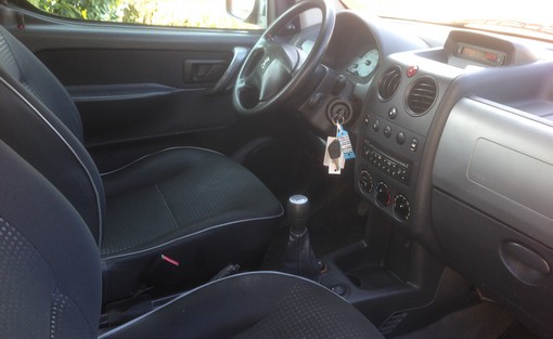 Peugeot Partner 1.4 relax 2004 - vue 5