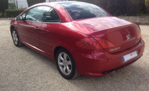 Peugeot 307 Cc 2.0 136 2005 - vue 5