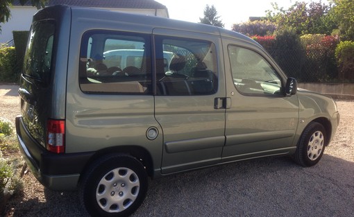 Peugeot Partner 1.6 hdi 75 totem 2006 - vue 3