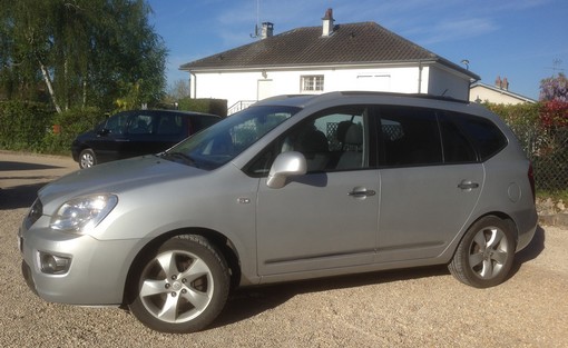 Kia Carens 2.0 crdi 140 2007 - vue 2