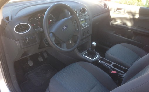 Ford Focus ambiante 2006 - vue 7