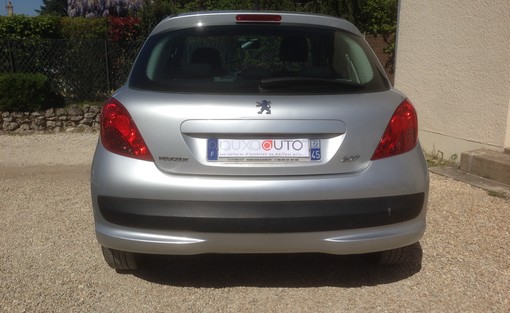 Peugeot 207 1.4 hdi trendy 2007 - vue 4