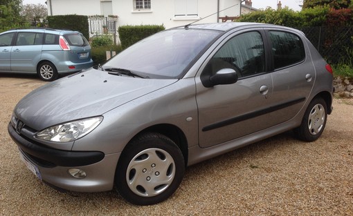 Peugeot 206 1.4 xr 2003 - vue 4