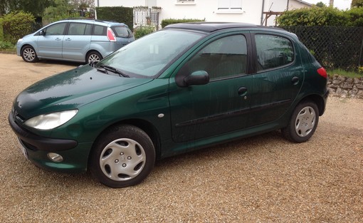 Peugeot 206 1.4 xt 2001 - vue 2