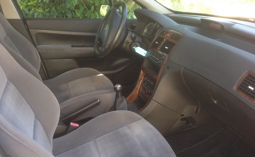 Peugeot 307 2.0 hdi 90 2004 - vue 5
