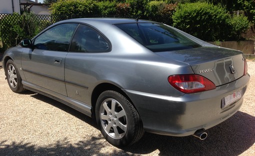 Peugeot 406 Coupe 2.2 hdi 136 2003 - vue 2
