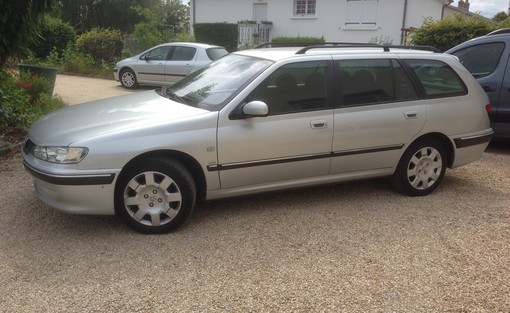 Peugeot 406 2.0 HDI 110 furio 2004 - vue 2