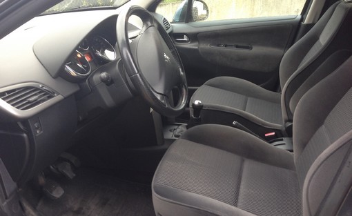Peugeot 207 1.4 hdi premium 2007 - vue 5