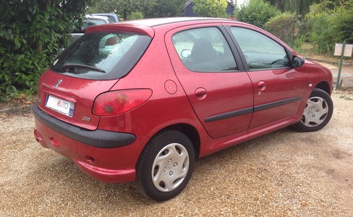 Peugeot 206 1.4 xr 2003 - vue 3