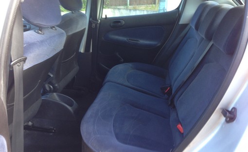 Peugeot 206 1.4 xt 2002 - vue 7