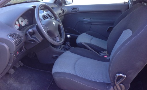 Peugeot 206 1.4 hdi xline 2005 - vue 4