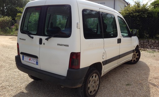 Peugeot Partner 1.9d 2005 - vue 2