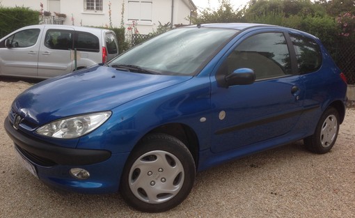Peugeot 206 1.4 generation 2008 - vue 2