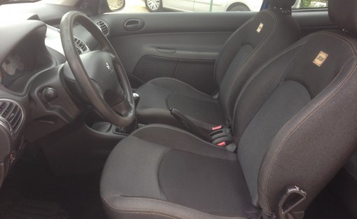 Peugeot 206 1.4 generation 2008 - vue 4