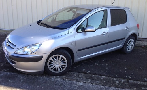 Peugeot 307 1.6 110 xt 2001 - vue 3