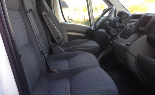 Peugeot Boxer 2.2 hdi 100 ch 2009 - vue 5