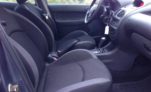 Peugeot 206 Trendy Bva 2006 - vue 5