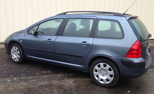 Peugeot 307 1.6 HDI 110Break 2006 - vue 3