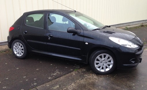Peugeot 206+ Trendy 1.4 HDI 2010 - vue 3