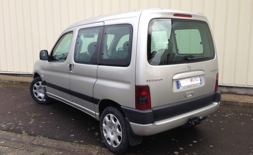 Peugeot Partner 2.0 HDI 90 2005 - vue 3