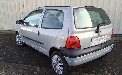 Renault Twingo 1.2 Emotion 2007 - vue 3
