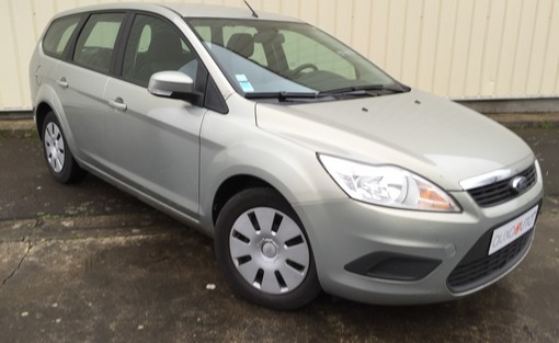 Ford Focus SW 1.6 TDCI 90 Ch Econetic 2010 - vue 3