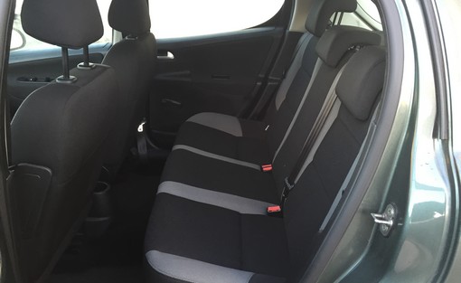 Peugeot 207 1.4 Urban 2008 - vue 5