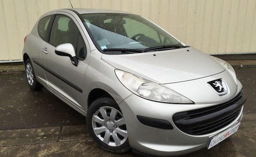 Peugeot 207 1.4 90 Ch 2007 - vue 3
