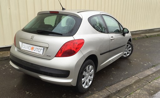 Peugeot 207 1.4 90 Ch 2007 - vue 4