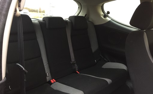 Peugeot 207 1.4 90 Ch 2007 - vue 6