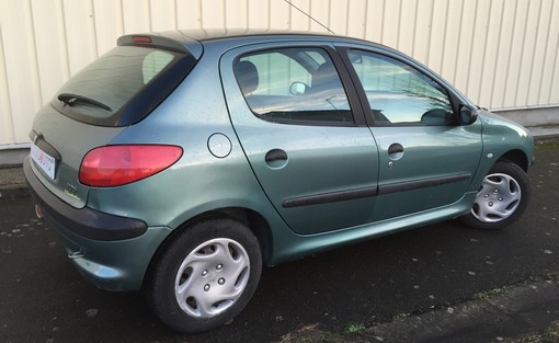 Peugeot 206+ 1.1 2001 - vue 2