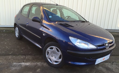 Peugeot 206+ 1.1 2002 - vue 3