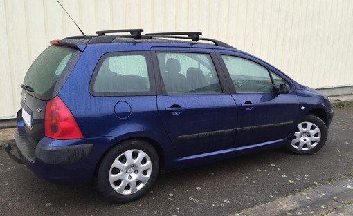 Peugeot 307 Break 1.6 110 2002 - vue 2
