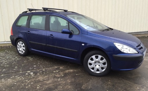 Peugeot 307 Break 1.6 110 2002 - vue 3